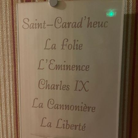 Le Grand Monarque Donzy Hotell Eksteriør bilde
