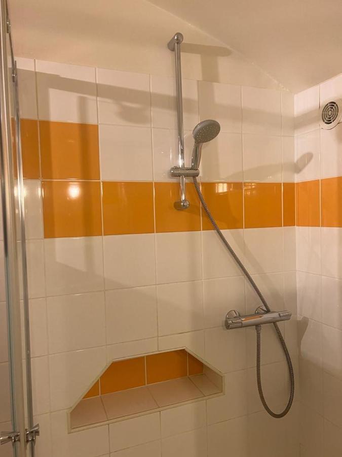 Le Grand Monarque Donzy Hotell Eksteriør bilde