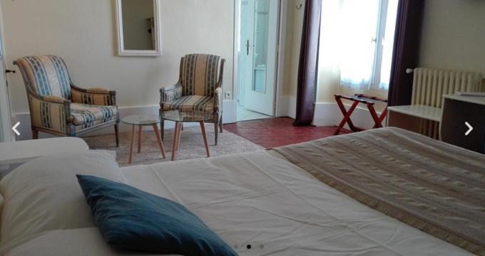 Le Grand Monarque Donzy Hotell Eksteriør bilde